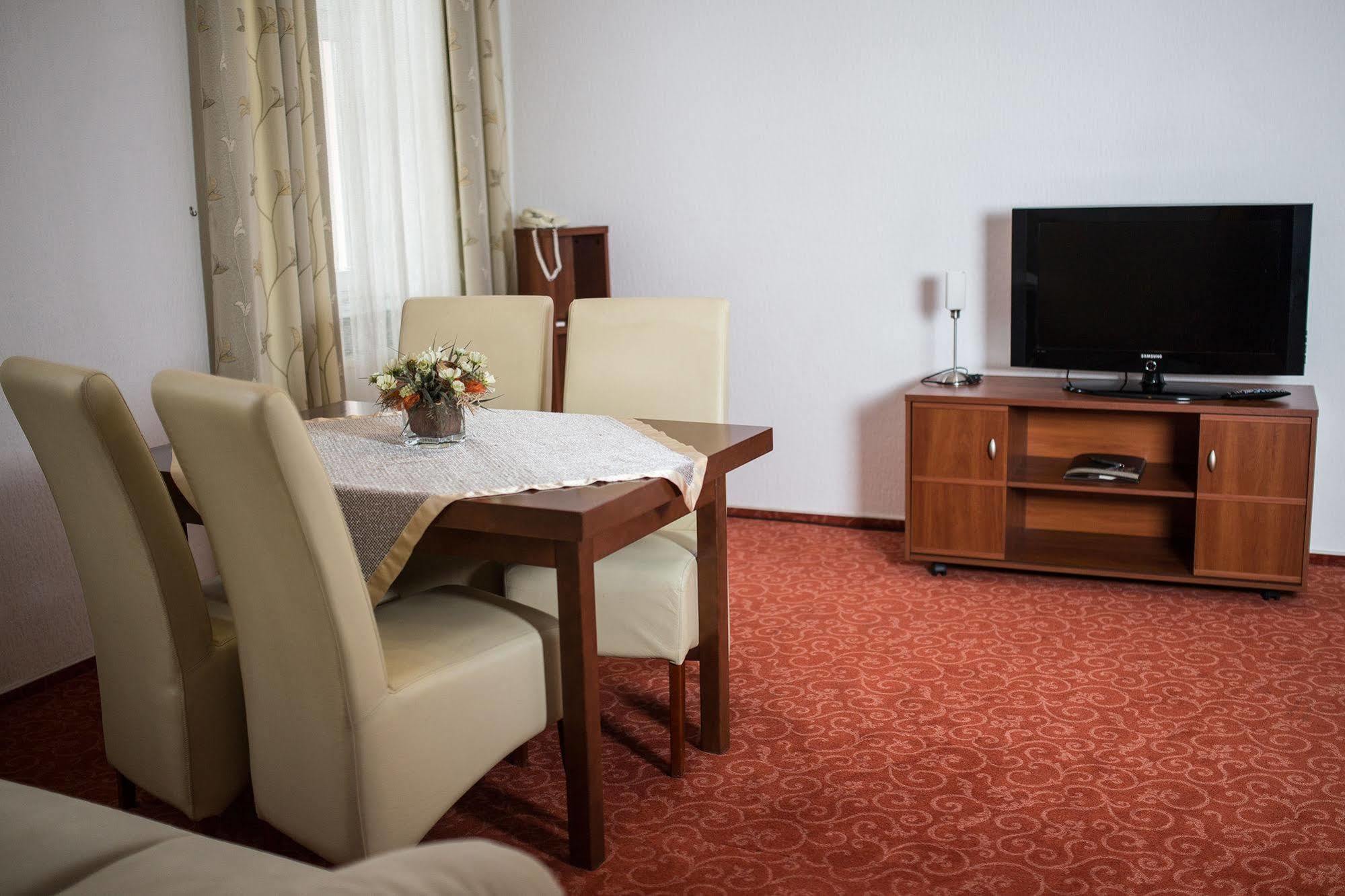 Aiden By Best Western Lodz Exterior foto